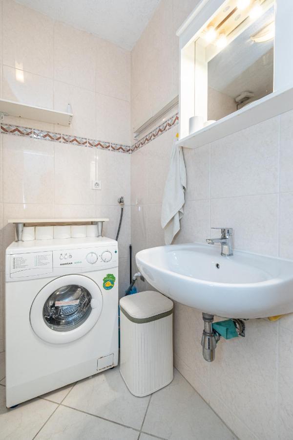 Apartment Bazen Задар Екстериор снимка